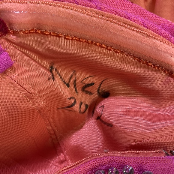 Pink fun midi cocktail dress - Picture 5 of 6